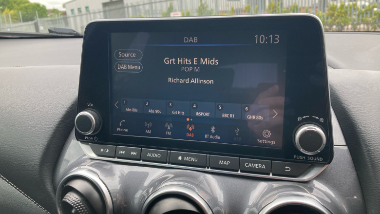 Nissan Juke 1.0 DiG-T 114 N-Connecta 5dr Petrol Hatchback